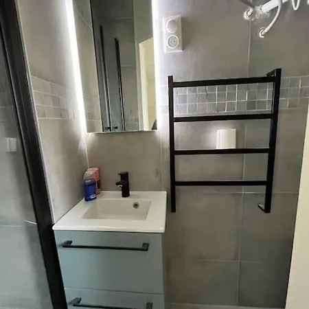 Studio Meuble Confort Lägenhet